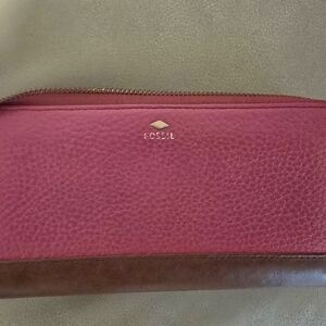 Fossil Pink and Brown Leather Wallet